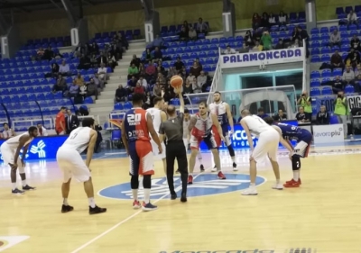 I quintetti di Fortitudo Moncada e Cassino pronti alla gara. 