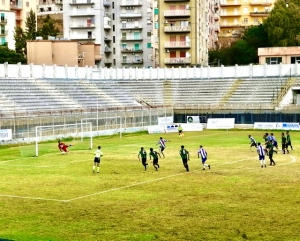 Il calcio di rigore trasformato da Leonardi nella gara contro lo Sciacca 