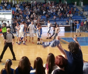 La Fortitudo Moncada Agrigento in festa dopo la vittoria su Mantova