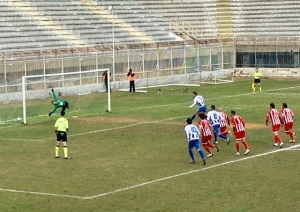 Il calcio di rigore trasformato da Pavisich allo scadere del primo tempo 