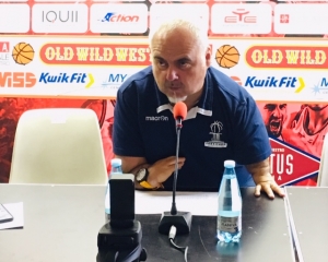 Il coach della Fortitudo Moncada Agrigento, Franco Ciani, in conferenza stampa al termine della gara del pala Lottomatica di Roma.