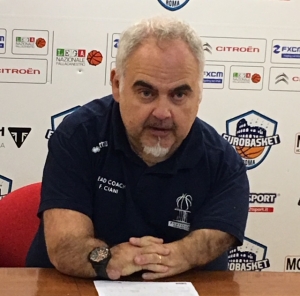 Il coach della Fortitudo Agrigento, Franco Ciani, in sala stampa dopo la gara vinta con Roma