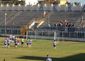 l&#039;Akragas festeggia la prima vittoria della stagione insieme ai tifosi della Curva Sud dell&#039;Esseneto