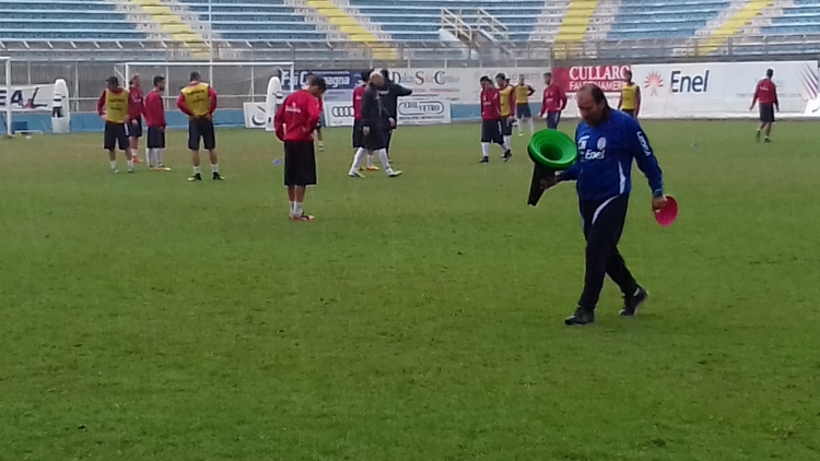 Akragas, allenamento sotto la pioggia