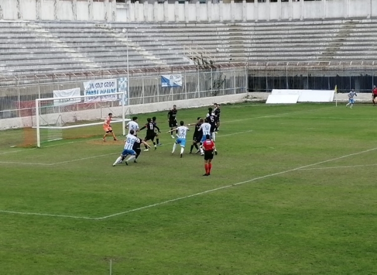 Nella foto l&#039;azione da cui è scaturito il gol di Da Silva 