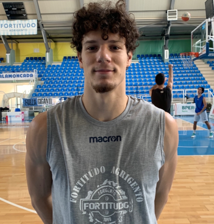 Giovanni Veronesi, nuovo giocatore della Fortitudo Moncada Agrigento.